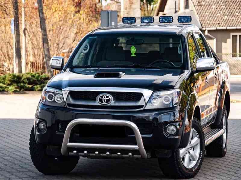 Toyota Hilux 3,0 D4D 4x4 Double Cab Sol 126kw - foto 10