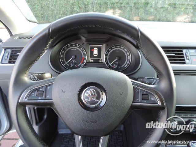 Škoda Octavia 2.0, nafta,  2015, navigace, kůže - foto 50