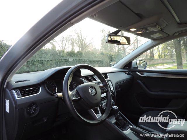 Škoda Octavia 2.0, nafta,  2015, navigace, kůže - foto 64