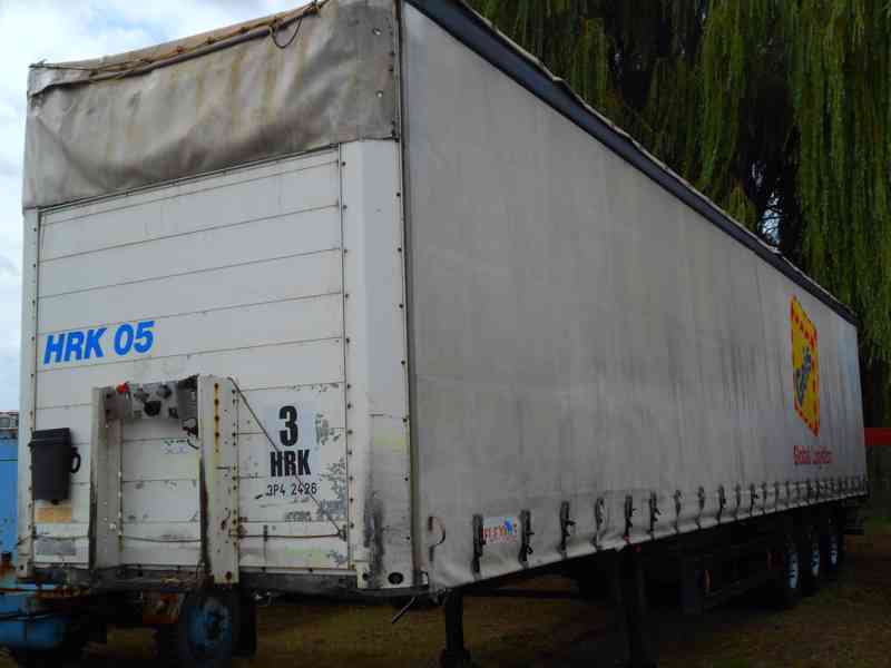 SCHMITZ CARGOBULL AG - foto 18