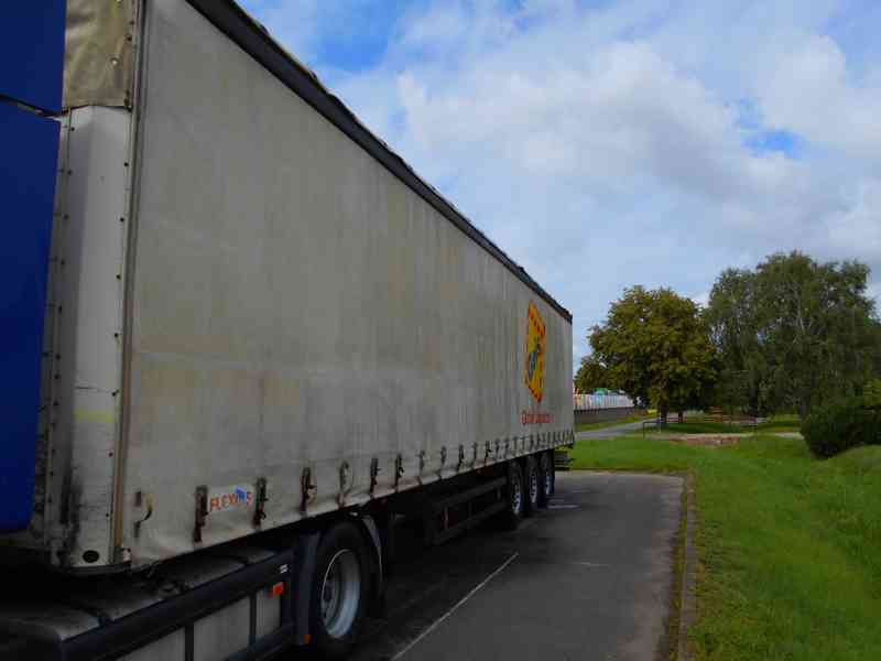 SCHMITZ CARGOBULL AG - foto 2