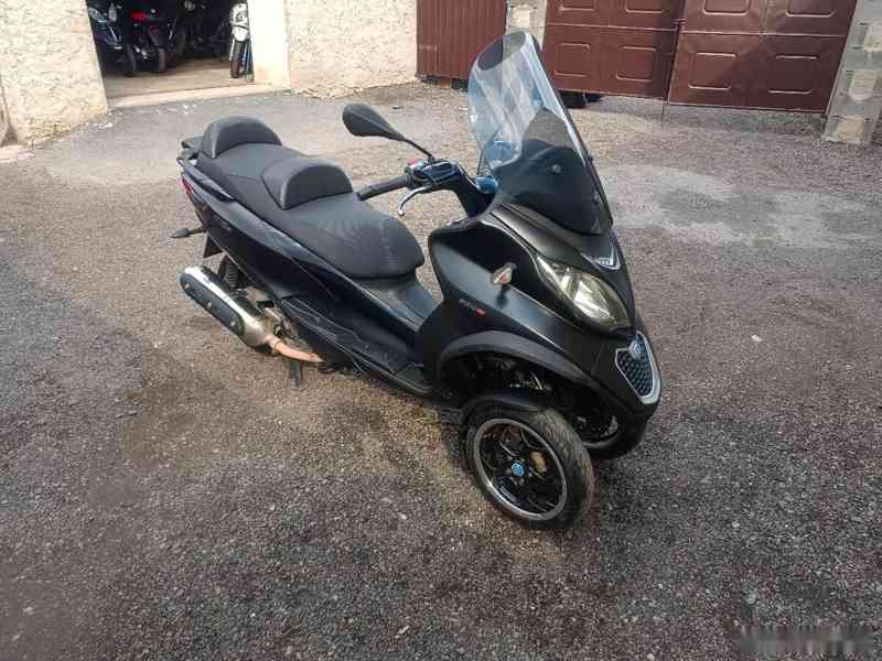 Piaggio mp3 500 ABS,ASR Cz doklady v ceně - foto 4