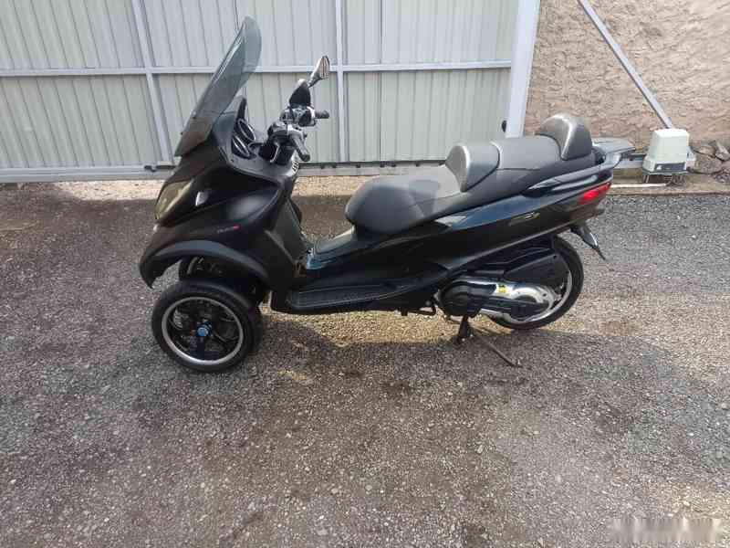 Piaggio mp3 500 ABS,ASR Cz doklady v ceně - foto 2