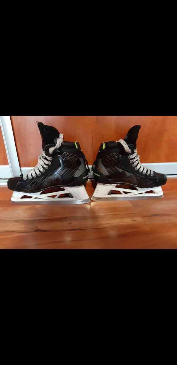Prodám brankářské brusle BauerElite vel 7,5 fit 2 - foto 2
