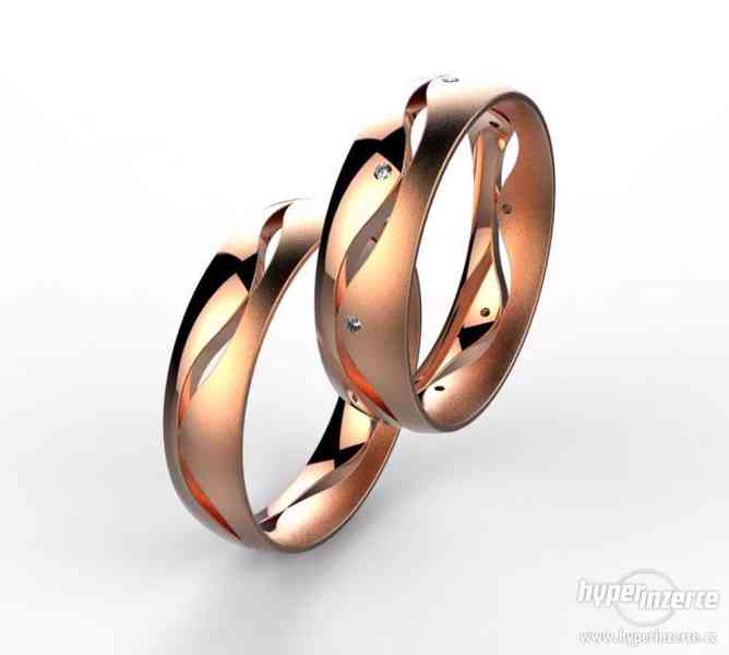 Originální zlaté snubní prsteny - foto 3