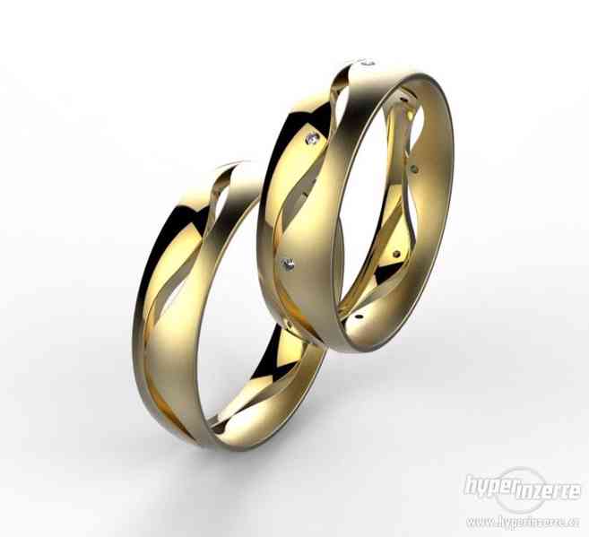 Originální zlaté snubní prsteny - foto 5
