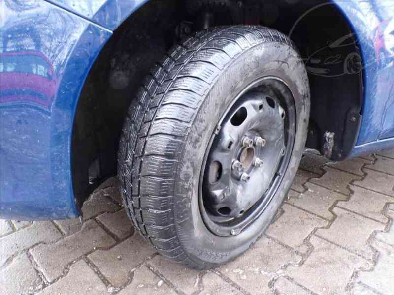 Škoda Fabia 1,2 TSi 63kW - foto 20