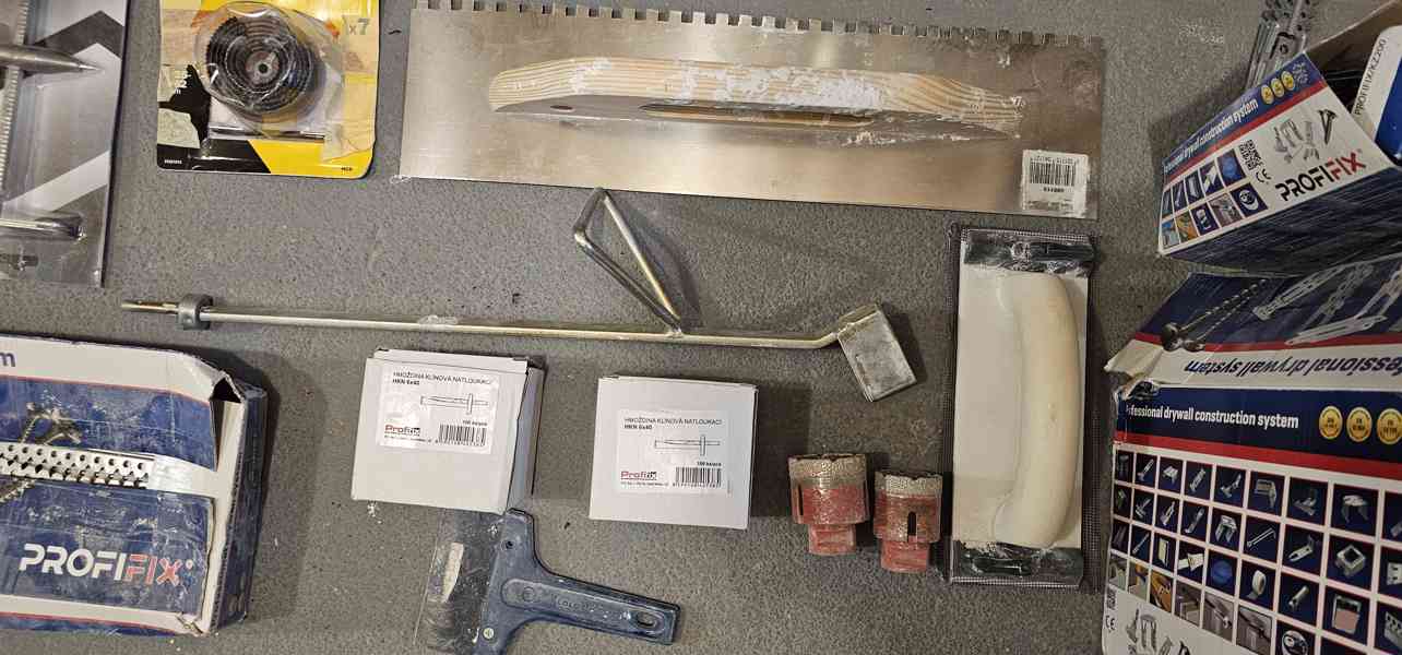 Sádrokarton a ytong - drobne naradi a material - foto 3