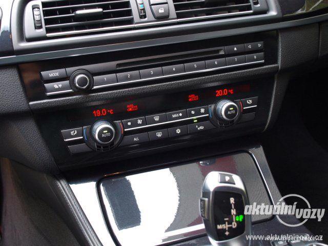 BMW 530d Steptr. Futura Xen 3.0, nafta, automat, rok 2011, navigace, kůže - foto 15