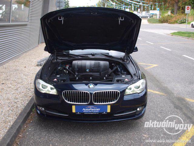 BMW 530d Steptr. Futura Xen 3.0, nafta, automat, rok 2011, navigace, kůže - foto 16
