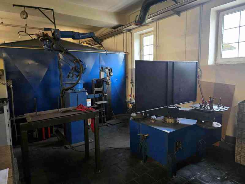 Použité svařovací robotizované pracoviště  Motoman, 2007 - foto 2