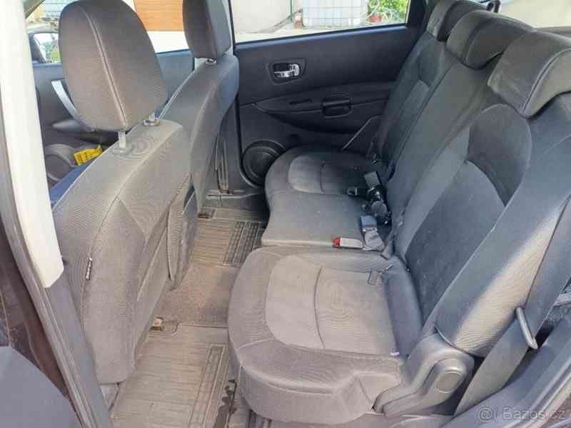 Nissan Qashqai 1,6 2 4x4 - foto 13