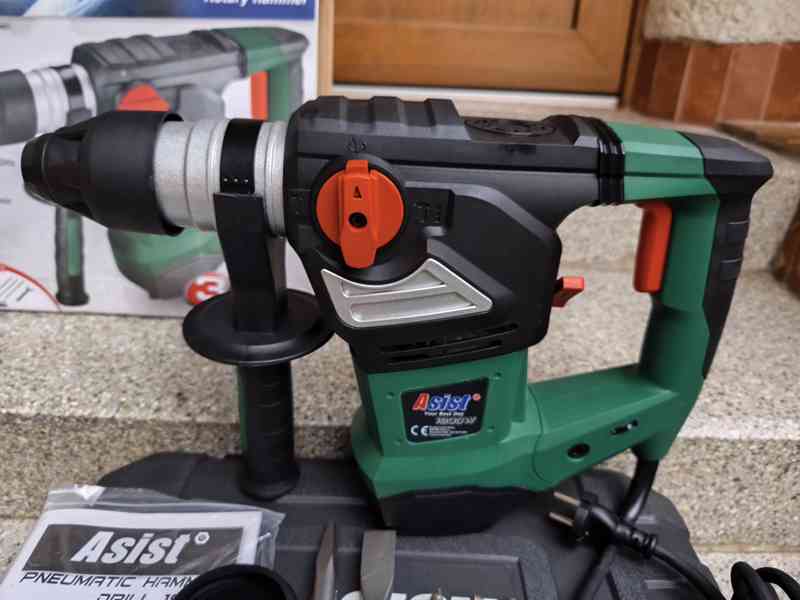 Prodám vrtací a bourací kladivo ASIST 1800 W -7 J.. - foto 3