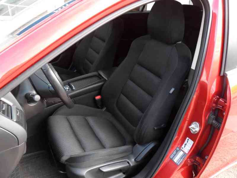 Mazda 6 2.0 SKYACTIV-G 165 Exclusive-Line benzín 121kw - foto 4