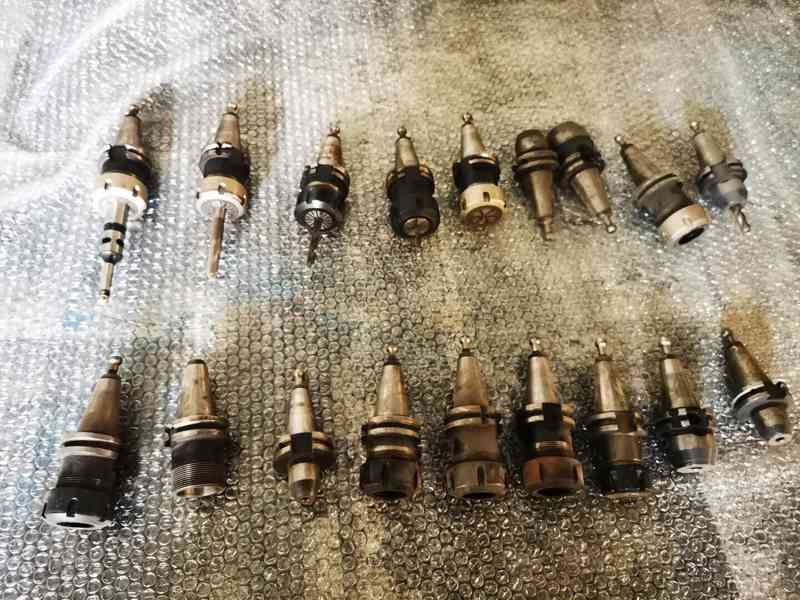 Použité obráběcí centrum STAMA - FANUC MC010, r. v. 1989 - foto 5