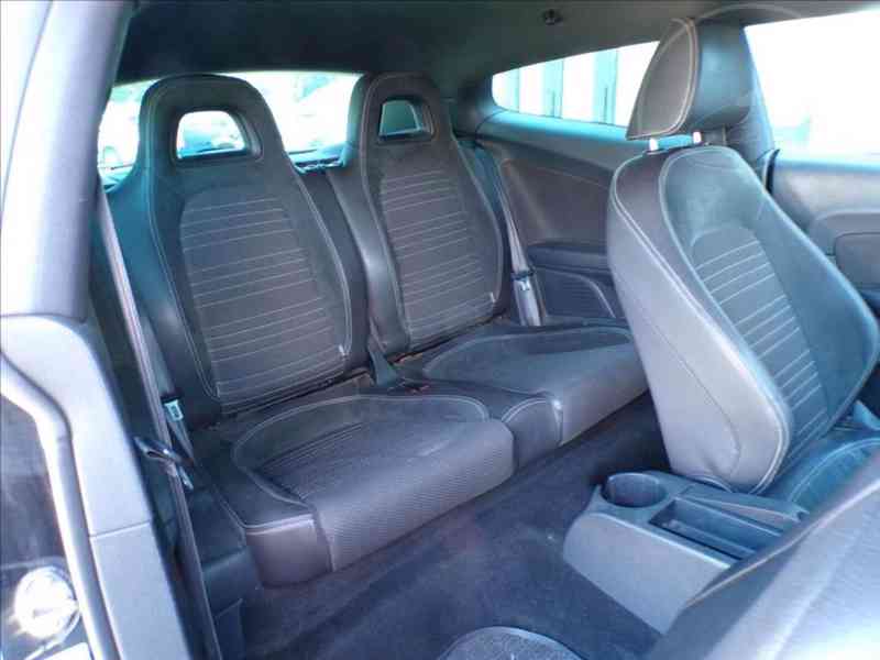 Volkswagen Scirocco 1,4 TSI SPORT - foto 11