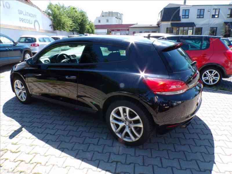 Volkswagen Scirocco 1,4 TSI SPORT - foto 4