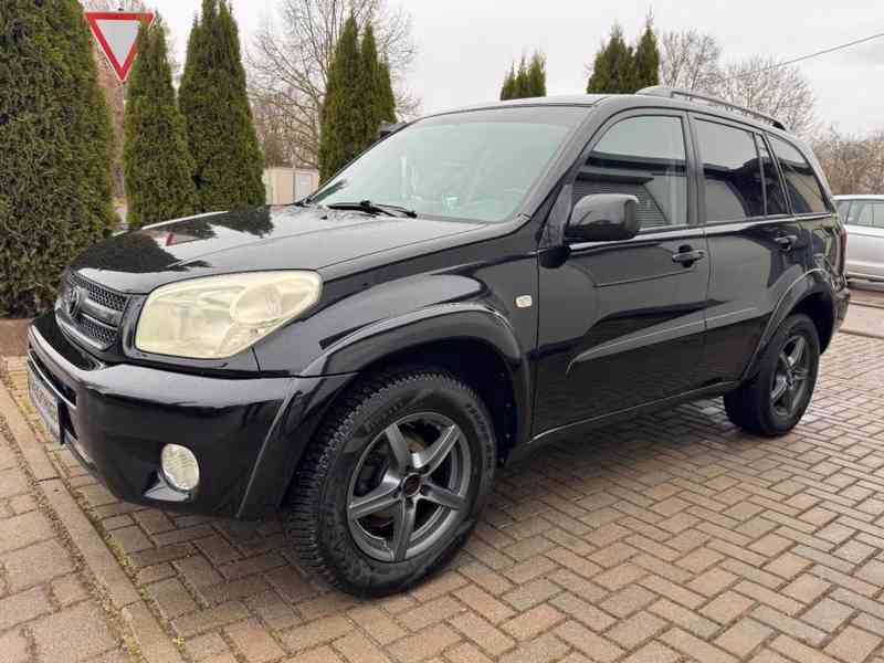 Toyota RAV 4 2.0i Sol benzín 110kw - foto 18