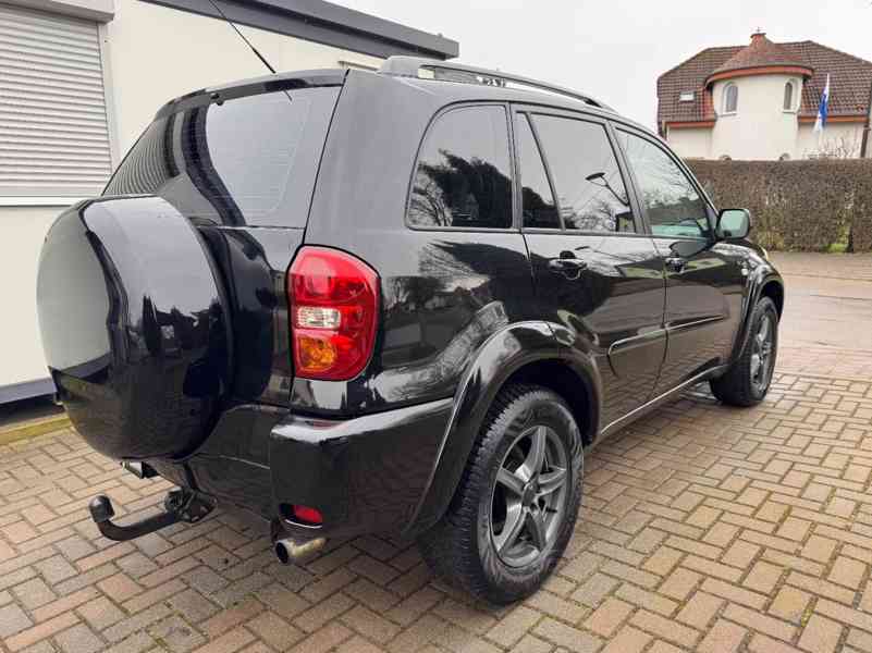 Toyota RAV 4 2.0i Sol benzín 110kw - foto 4