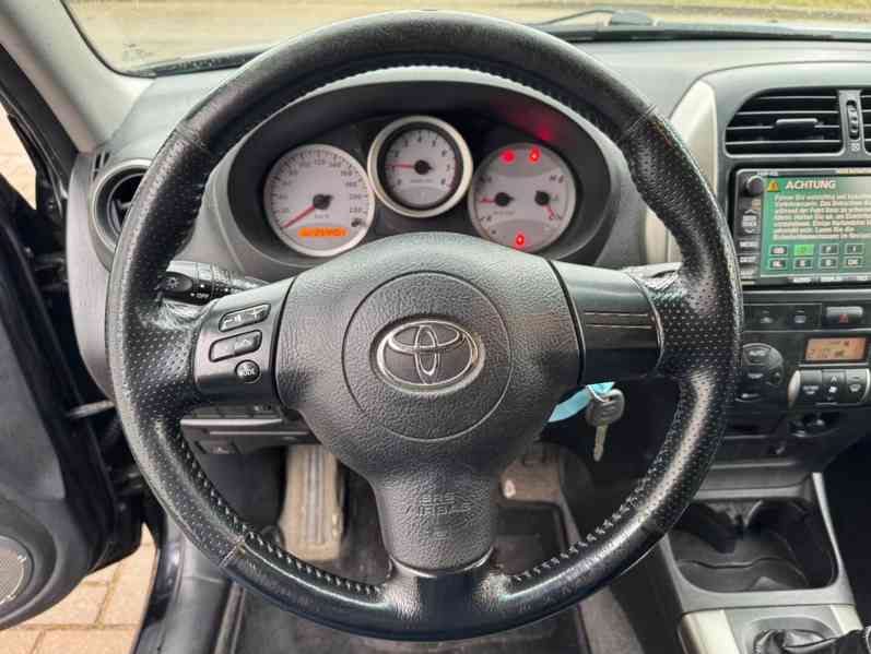 Toyota RAV 4 2.0i Sol benzín 110kw - foto 10