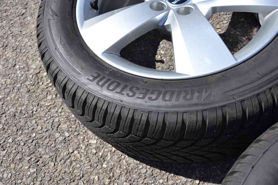 NOVÁ zimní ALU sada Š.Kamiq/Scala+195/60R16 Bridgestone - foto 8