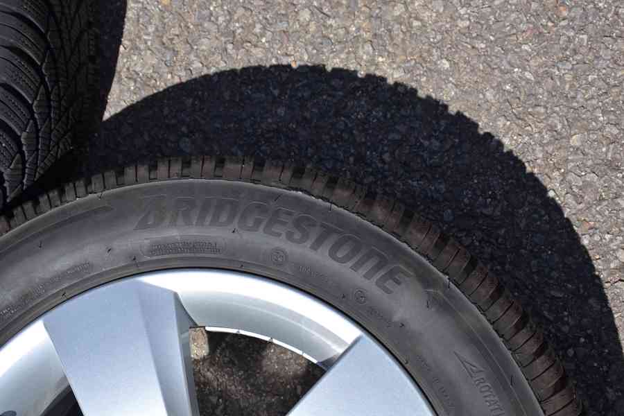 NOVÁ zimní ALU sada Š.Kamiq/Scala+195/60R16 Bridgestone - foto 30