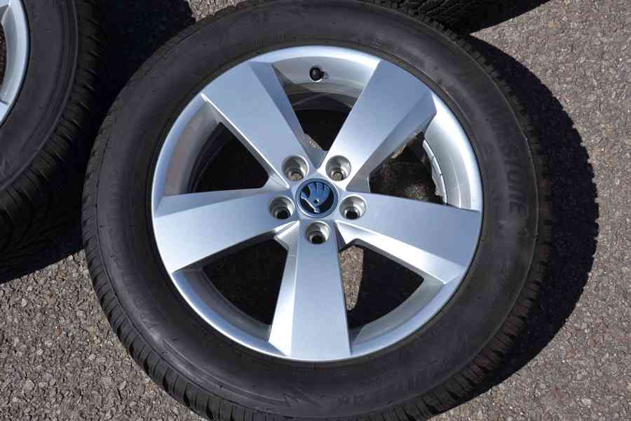 NOVÁ zimní ALU sada Š.Kamiq/Scala+195/60R16 Bridgestone - foto 4