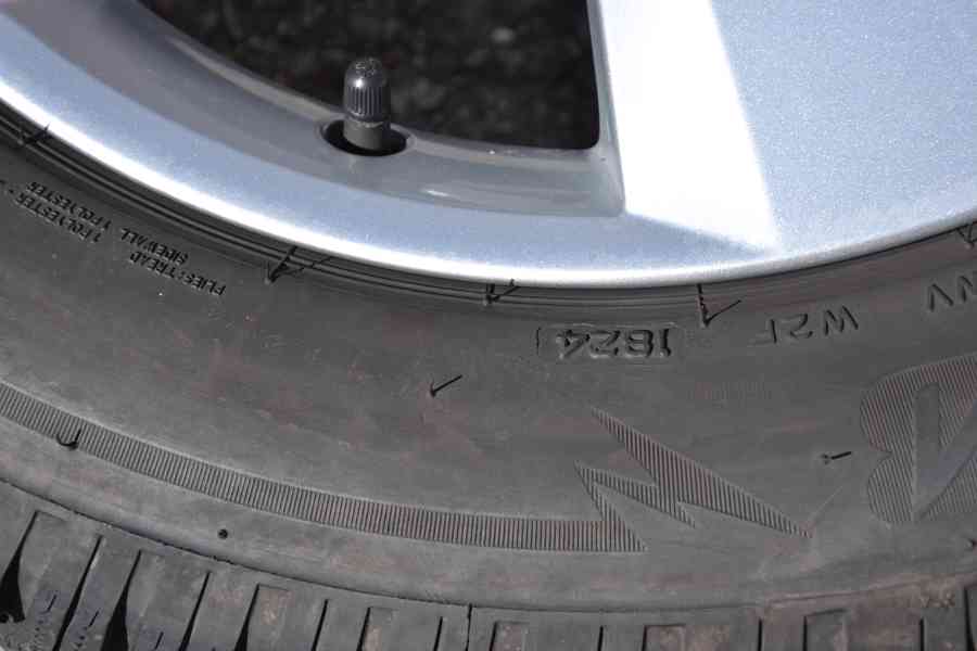 NOVÁ zimní ALU sada Š.Kamiq/Scala+195/60R16 Bridgestone - foto 10