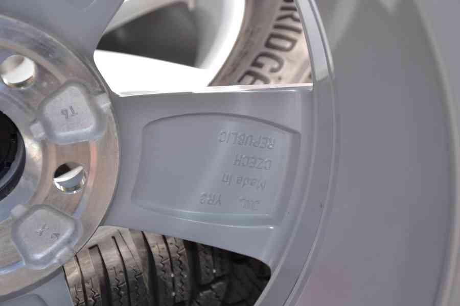 NOVÁ zimní ALU sada Š.Kamiq/Scala+195/60R16 Bridgestone - foto 26