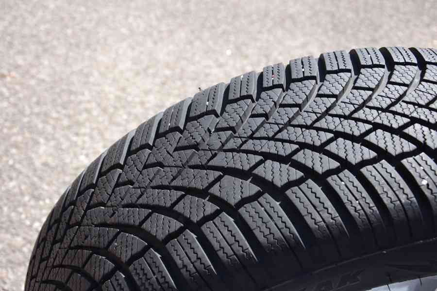 NOVÁ zimní ALU sada Š.Kamiq/Scala+195/60R16 Bridgestone - foto 16