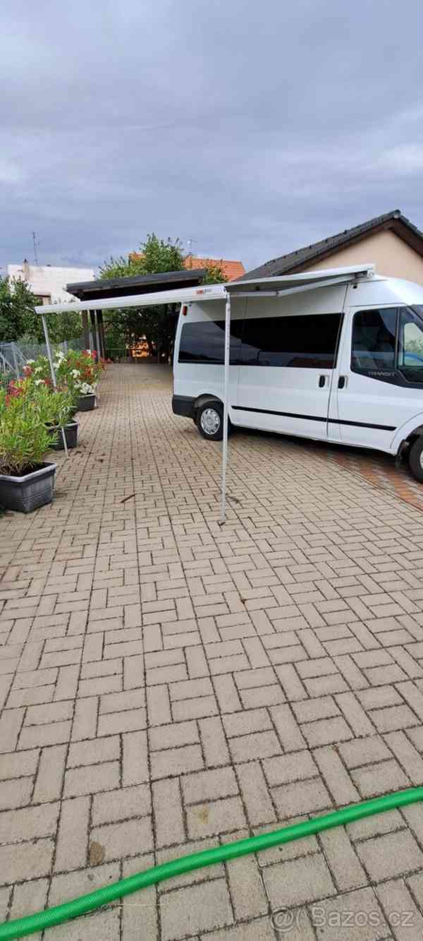 FORD TRANSIT BUS s obytnou vestavbou - foto 13