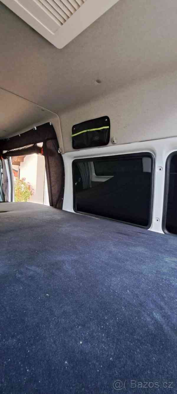 FORD TRANSIT BUS s obytnou vestavbou - foto 9