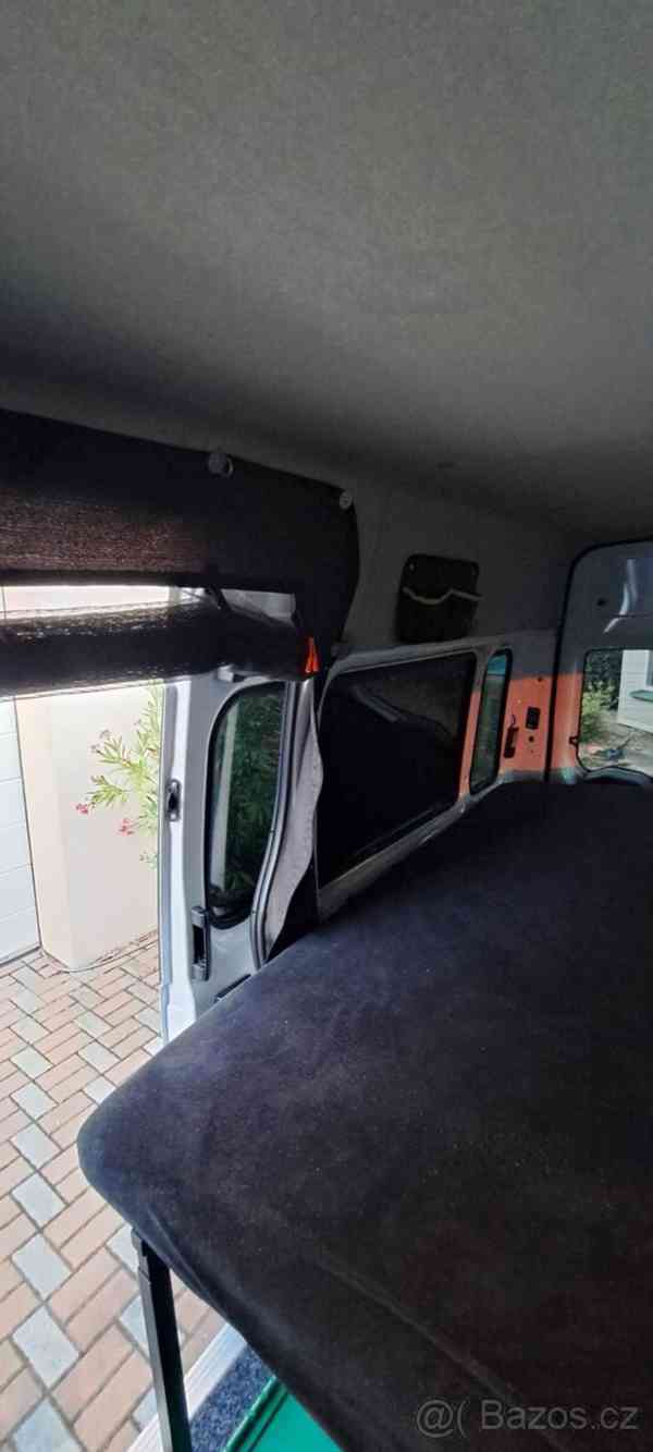 FORD TRANSIT BUS s obytnou vestavbou - foto 7