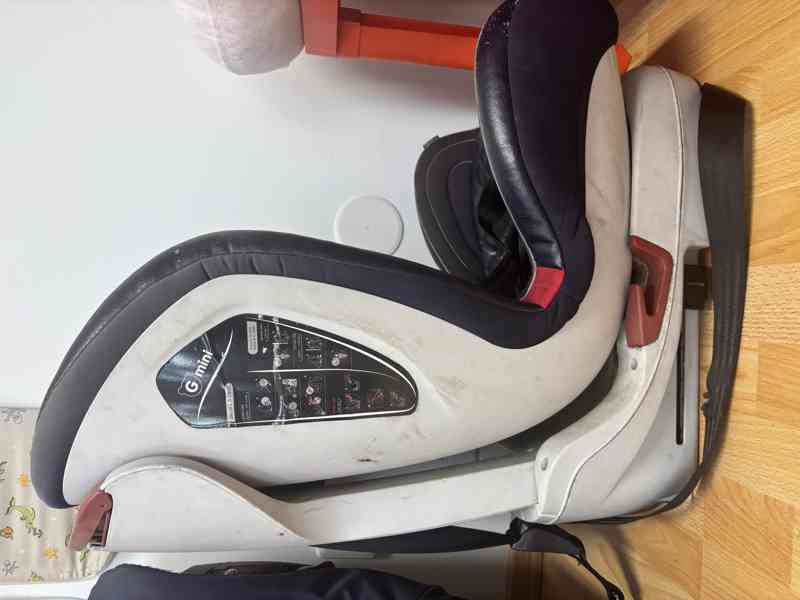 Autosedačka - foto 3