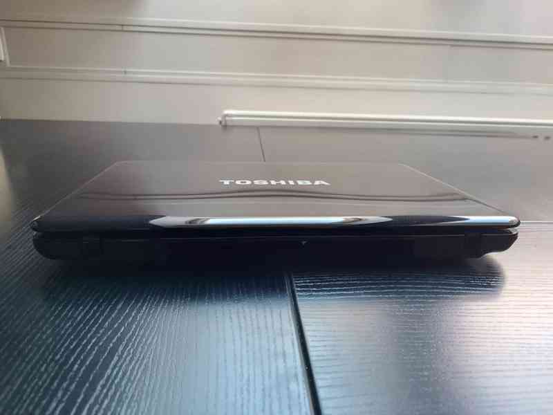 Notebook TOSHIBA SATELLITE L670 - foto 9