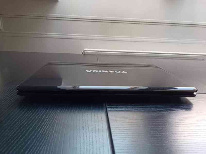 Notebook TOSHIBA SATELLITE L670 - foto 7