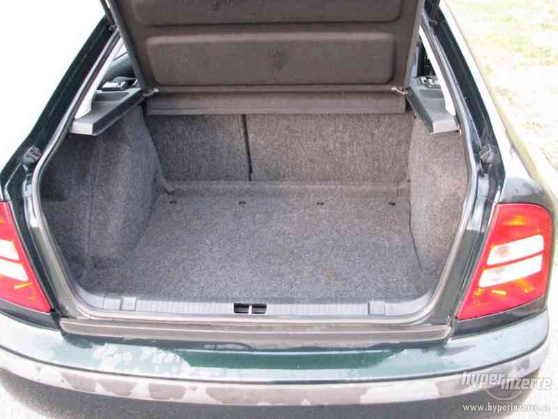 ŠKODA OCTAVIA 1.9 SDI, 50 kW, Ambiente, r. v. 2002 - foto 8