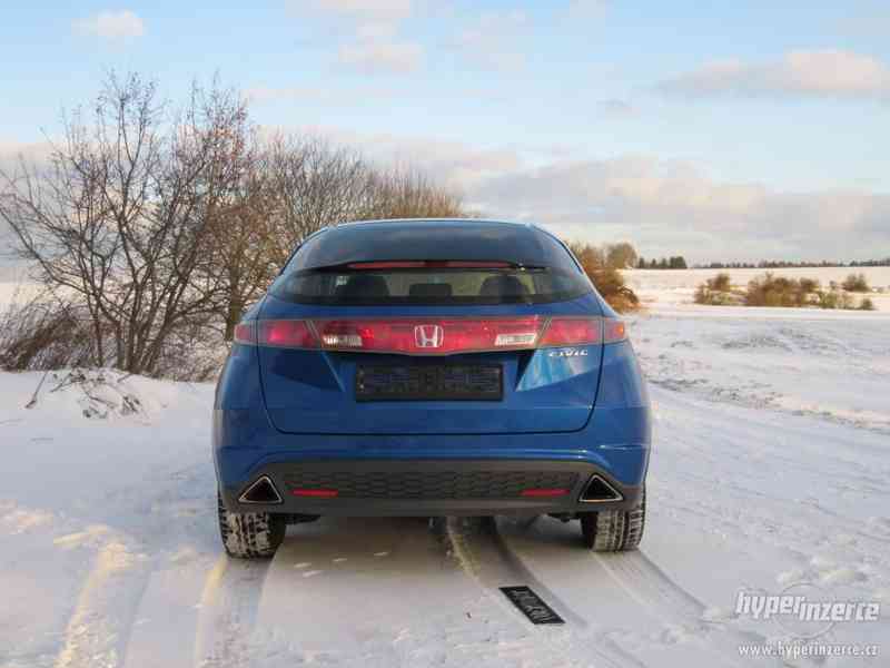Honda Civic 1.8 i-VTEC-SPORT - foto 3