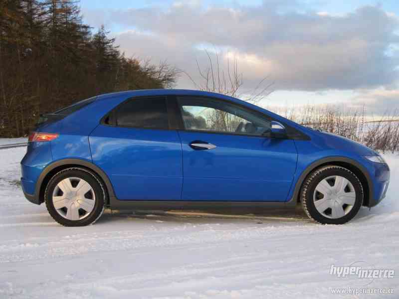 Honda Civic 1.8 i-VTEC-SPORT - foto 4