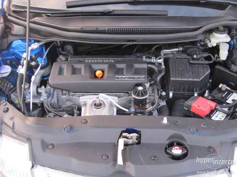 Honda Civic 1.8 i-VTEC-SPORT - foto 5