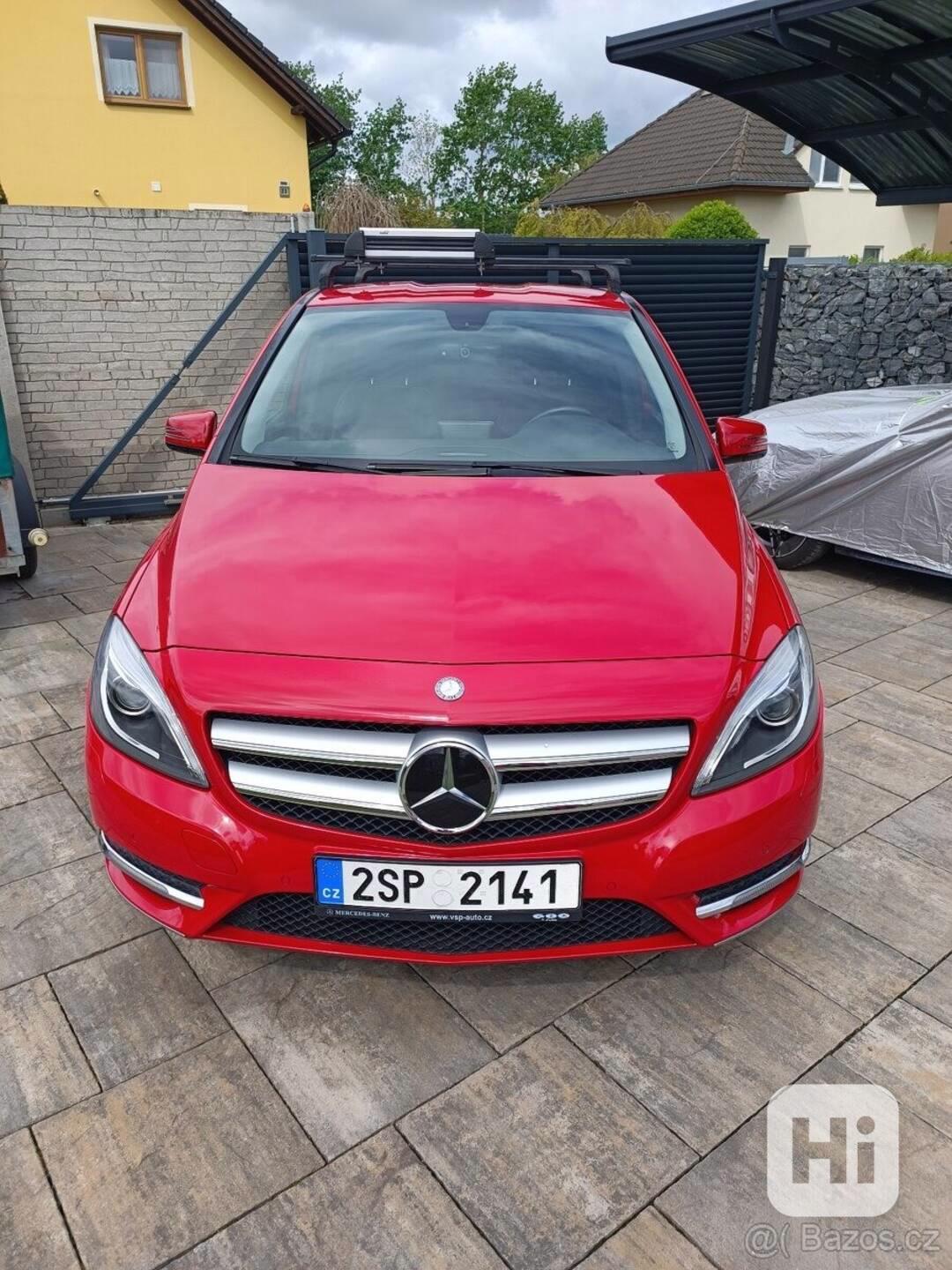 Mercedes-Benz Ostatní 1,6   W246 90kW benzín manuál - foto 1