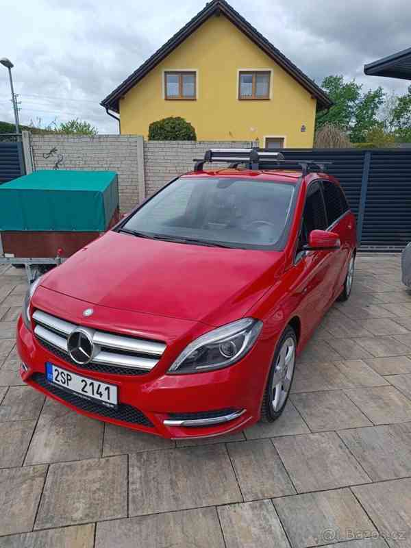 Mercedes-Benz Ostatní 1,6   W246 90kW benzín manuál - foto 4