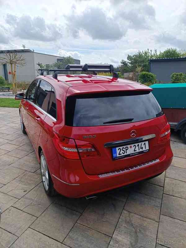 Mercedes-Benz Ostatní 1,6   W246 90kW benzín manuál - foto 5