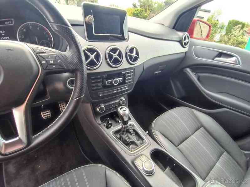 Mercedes-Benz Ostatní 1,6   W246 90kW benzín manuál - foto 13