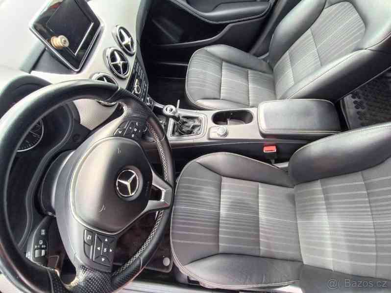 Mercedes-Benz Ostatní 1,6   W246 90kW benzín manuál - foto 14