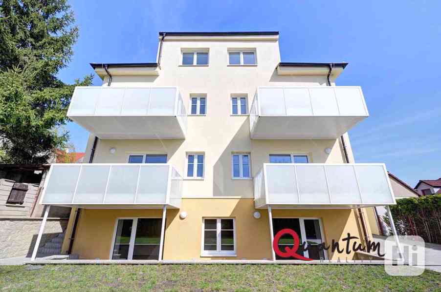 Exkluzivní prodej nové bytové jednotky 2+kk o celkové podlahové ploše 58,6 m2 + balkón 8,7 m2 v práv - foto 10