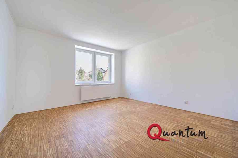 Exkluzivní prodej nové bytové jednotky 2+kk o celkové podlahové ploše 58,6 m2 + balkón 8,7 m2 v práv - foto 2