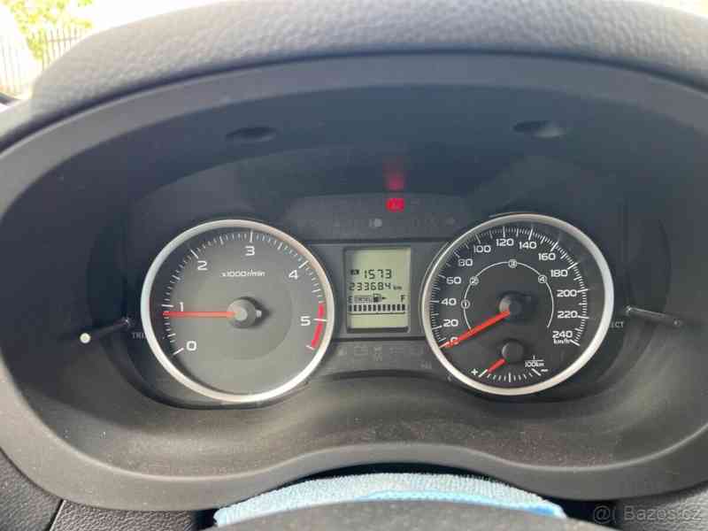 Subaru Forester 2,0 - foto 5