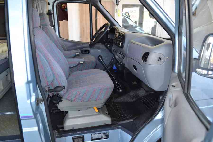 Ford Transit Nugget Westfalia 2.5TD obytný vůz - foto 7