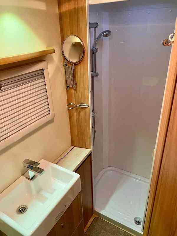 Karavan Elddis Odyssey 482 rok 2009 - foto 12